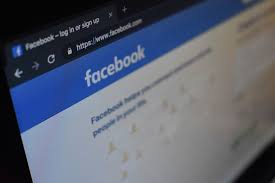 signs of facebook, signs of Facebook addiction, how common is Facebook addiction, Facebook symbols meaning, Facebook addiction psychology, signs in facebook, signs of a facebook addict, facebook,